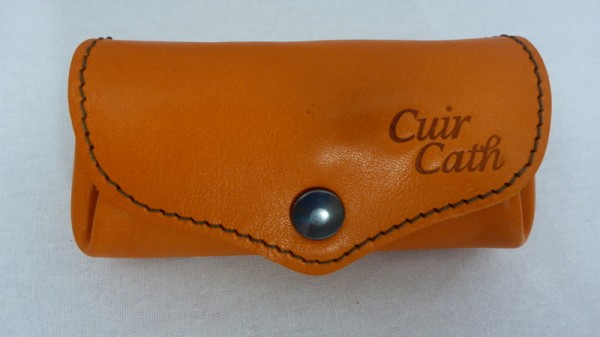 Cuir Cath porte monnaie multipoches orange Murol Auvergne